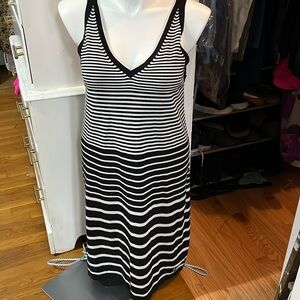 Karl Lagerfeld black/white striped v-neck dress XL